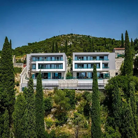 Luxury Villa Helios Dubrovnik 5* فيلة *