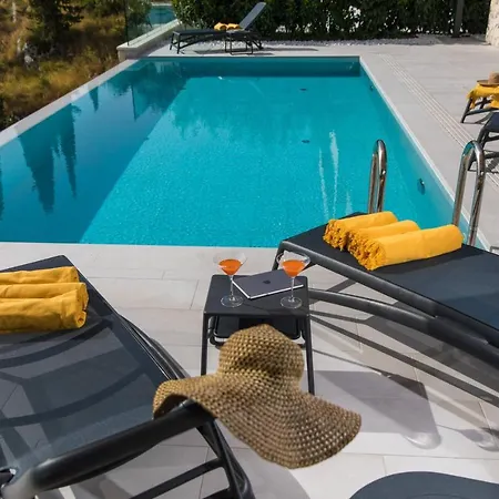 فيلة Luxury Villa Helios Dubrovnik 5* أوراساك