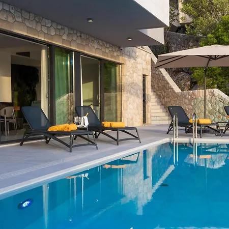 Luxury Villa Helios Dubrovnik 5* فيلة أوراساك